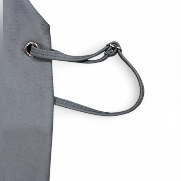 ✨ALO Yoga Thrill Seeker Bra in Steel Blue Size Medium - Picture 6 of 6